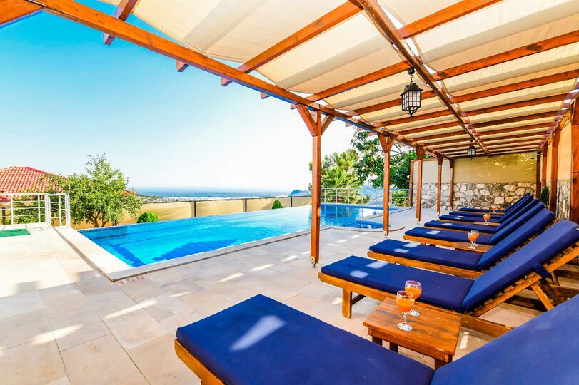 Všeč vam bo ta luksuzna vila s 4 spalnicami, Fethiye Villa 1005