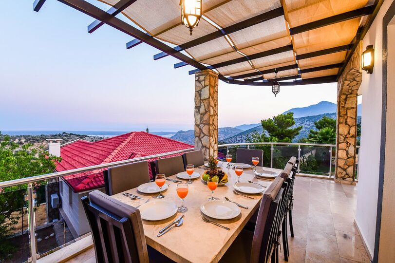 Všeč vam bo ta luksuzna vila s 4 spalnicami, Fethiye Villa 1005