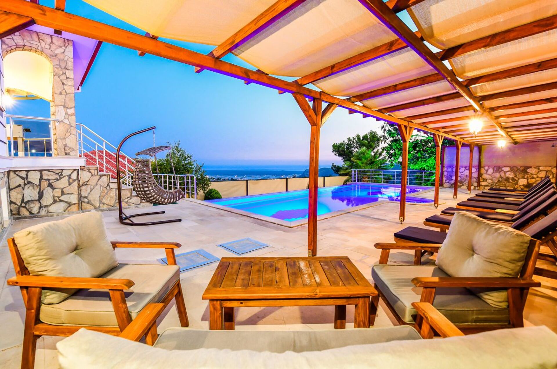 Všeč vam bo ta luksuzna vila s 4 spalnicami, Fethiye Villa 1005