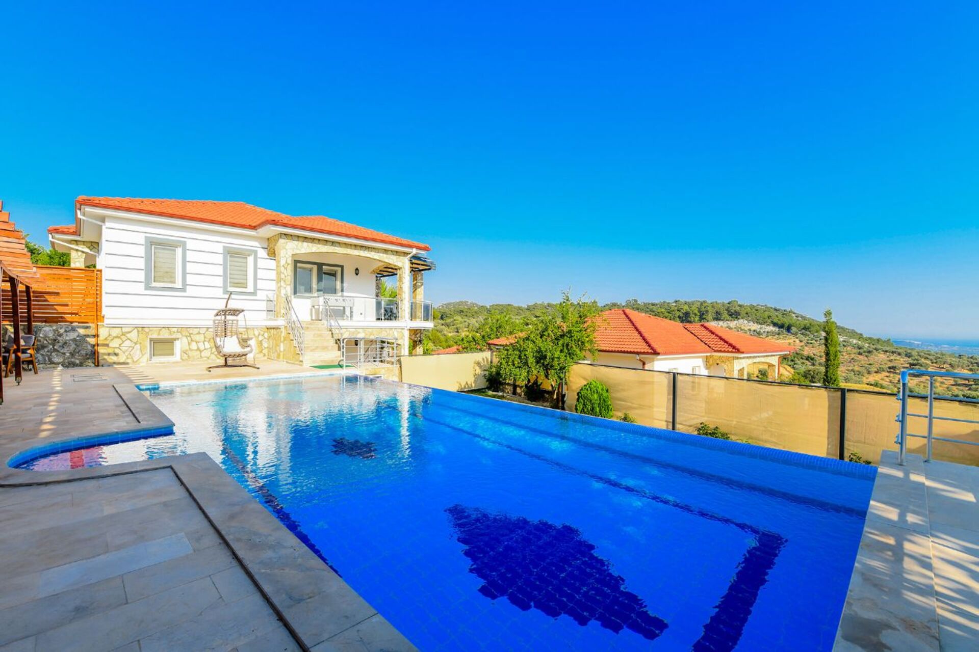 Všeč vam bo ta luksuzna vila s 4 spalnicami, Fethiye Villa 1005