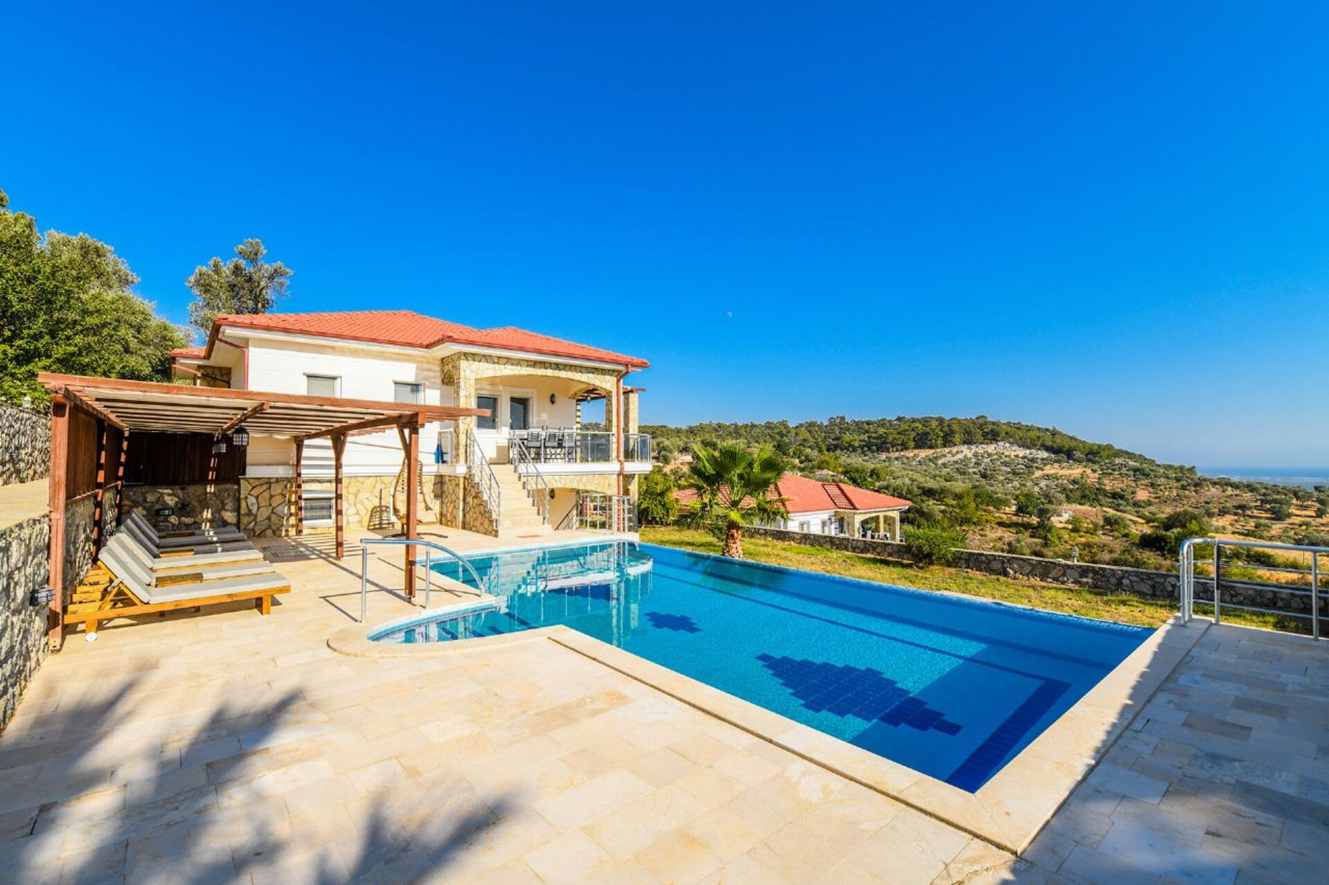 Ekskluzivna vila s 3 spalnicami in pogledom na plažo Patara, vila Fethiye 1007
