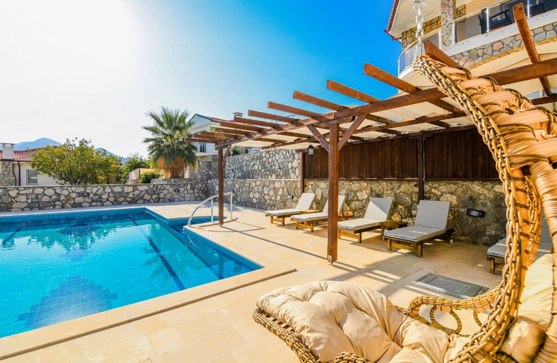 Ekskluzivna vila s 3 spalnicami in pogledom na plažo Patara, vila Fethiye 1007