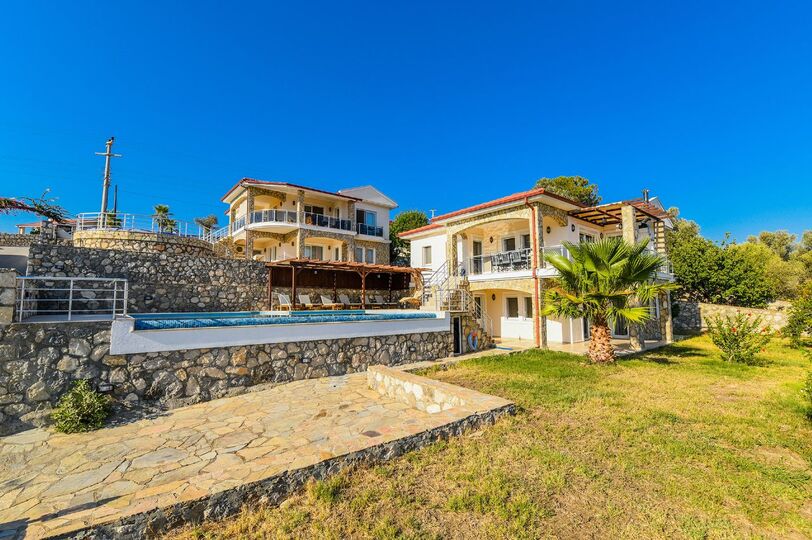 Ekskluzivna vila s 3 spalnicami in pogledom na plažo Patara, vila Fethiye 1007