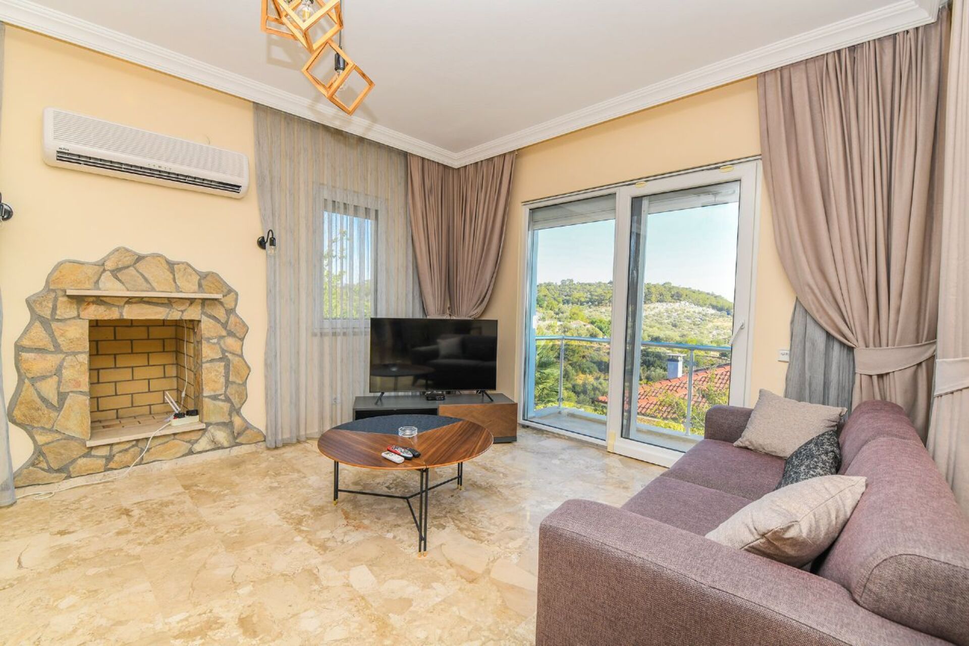 Ekskluzivna vila s 3 spalnicami in pogledom na plažo Patara, vila Fethiye 1007