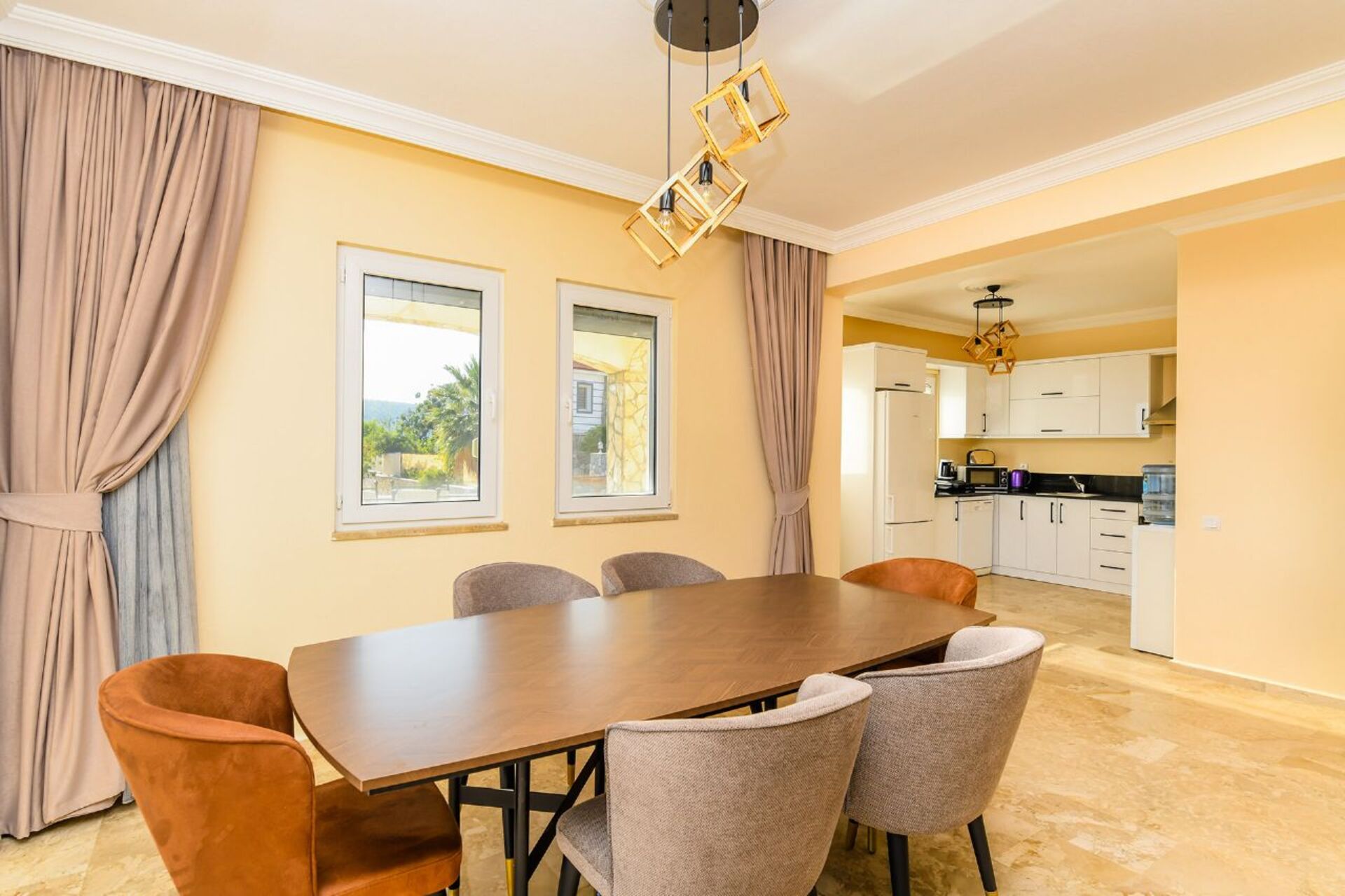 Ekskluzivna vila s 3 spalnicami in pogledom na plažo Patara, vila Fethiye 1007