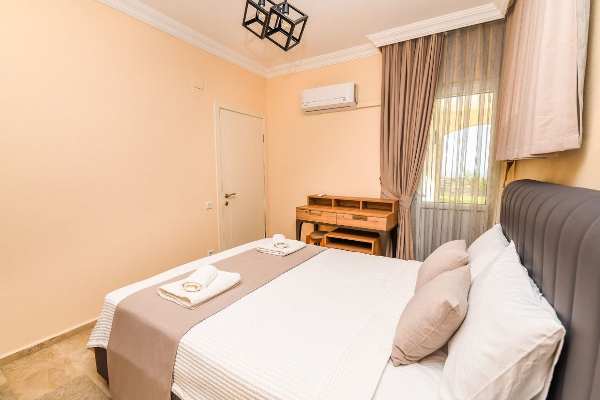 Ekskluzivna vila s 3 spalnicami in pogledom na plažo Patara, vila Fethiye 1007