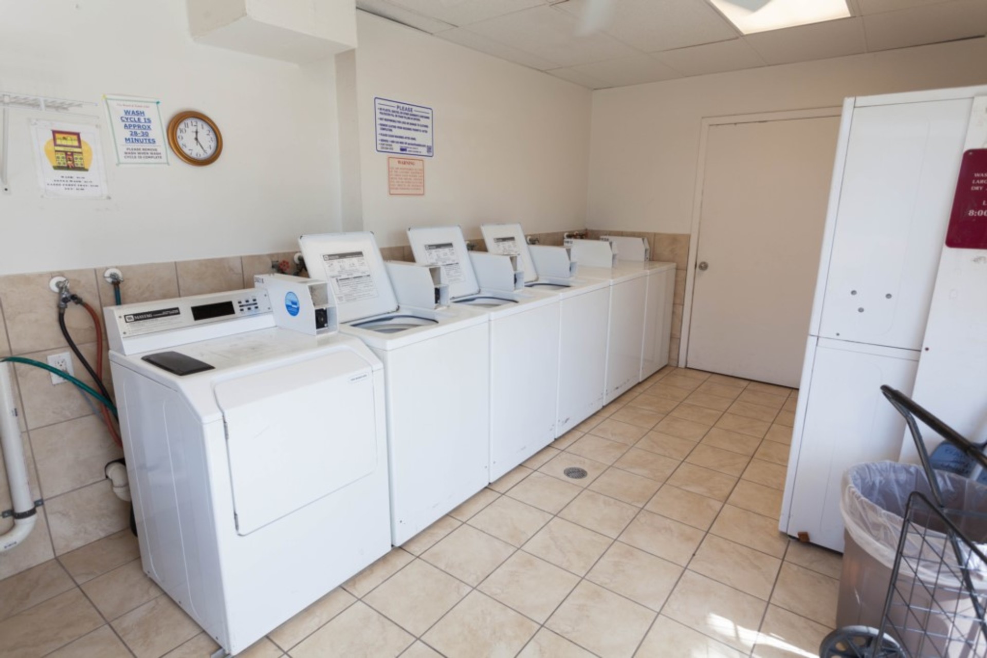 Luksuzno stanovanje v sodobnem slogu na plaži Bonita, Florida Condo 5953
