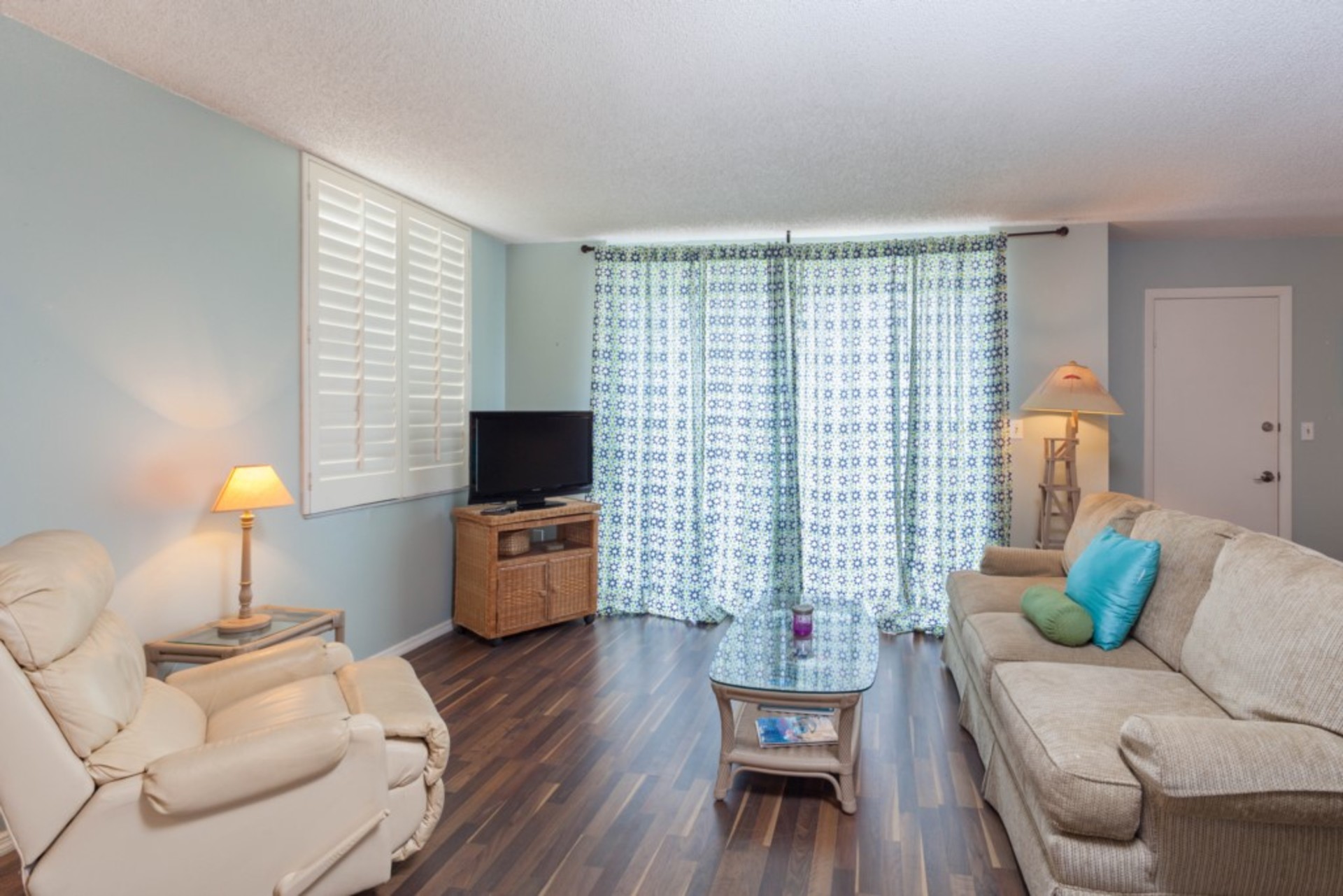 Luksuzno stanovanje v sodobnem slogu na plaži Bonita, Florida Condo 5953
