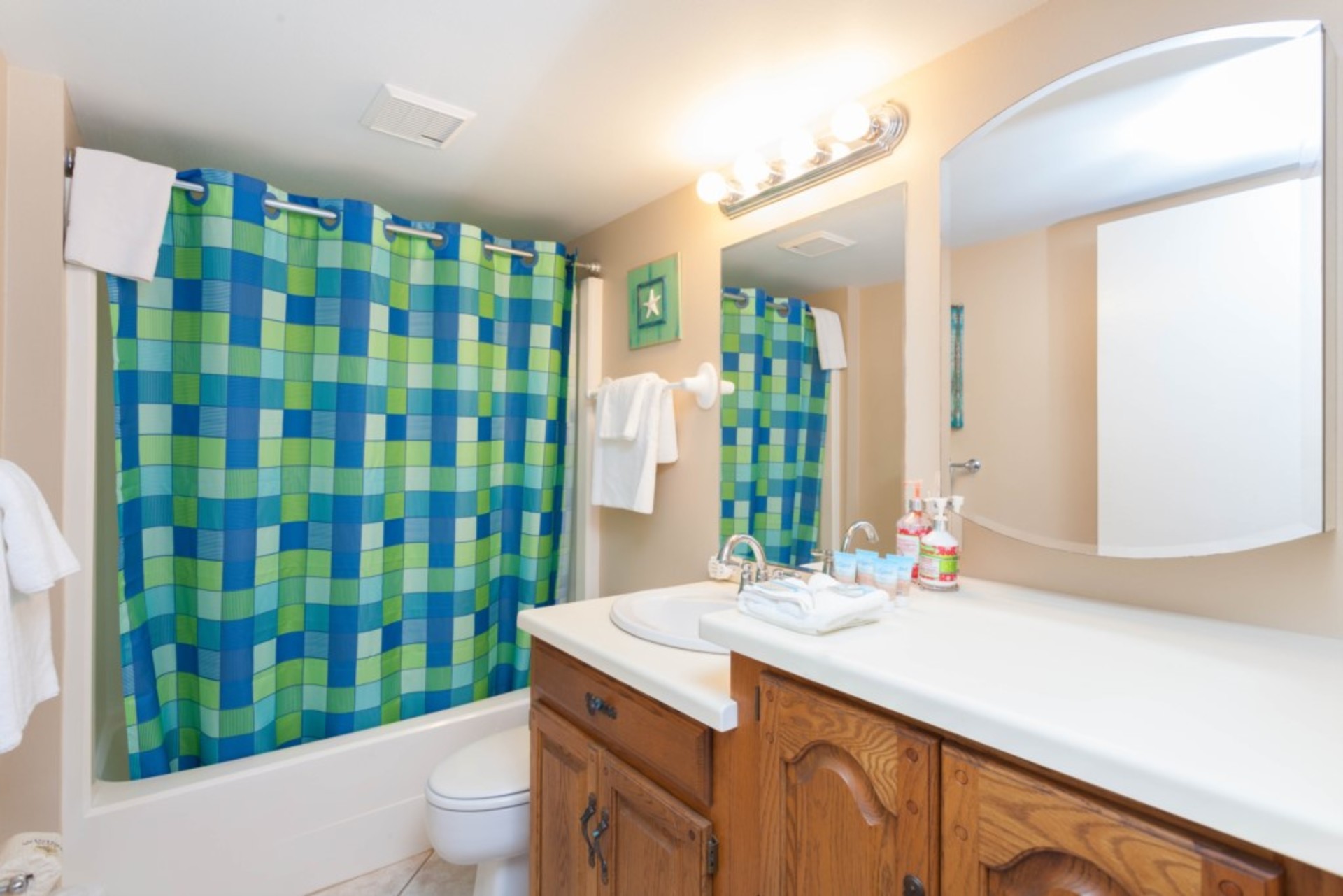 Luksuzno stanovanje v sodobnem slogu na plaži Bonita, Florida Condo 5953