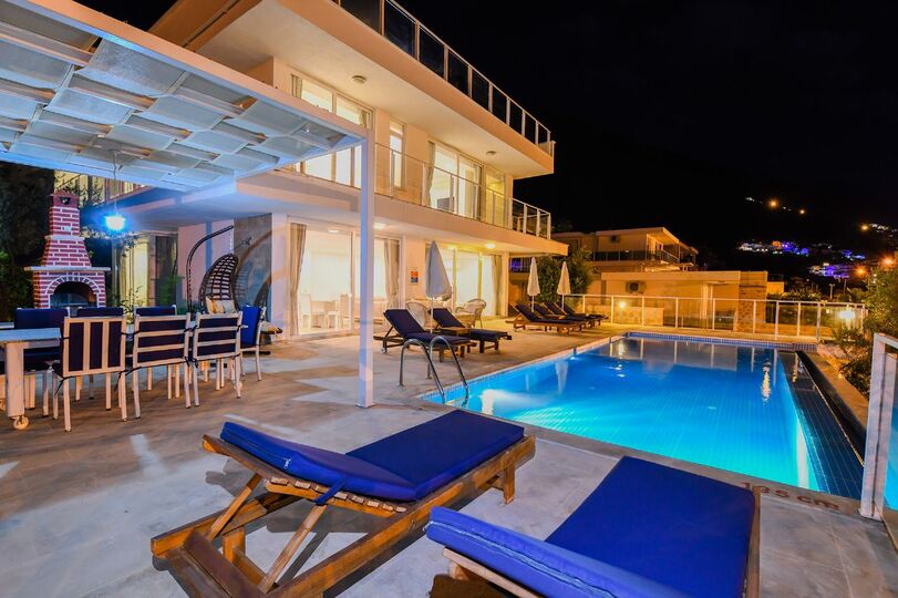 Vrhunska vila z osupljivim razgledom, Antalya Villa 1072
