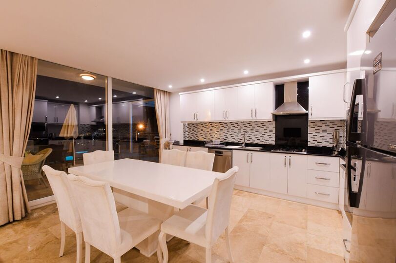 Vrhunska vila z osupljivim razgledom, Antalya Villa 1072