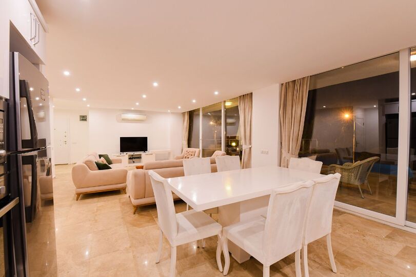 Vrhunska vila z osupljivim razgledom, Antalya Villa 1072
