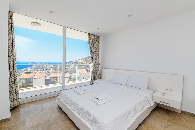 Vrhunska vila z osupljivim razgledom, Antalya Villa 1072