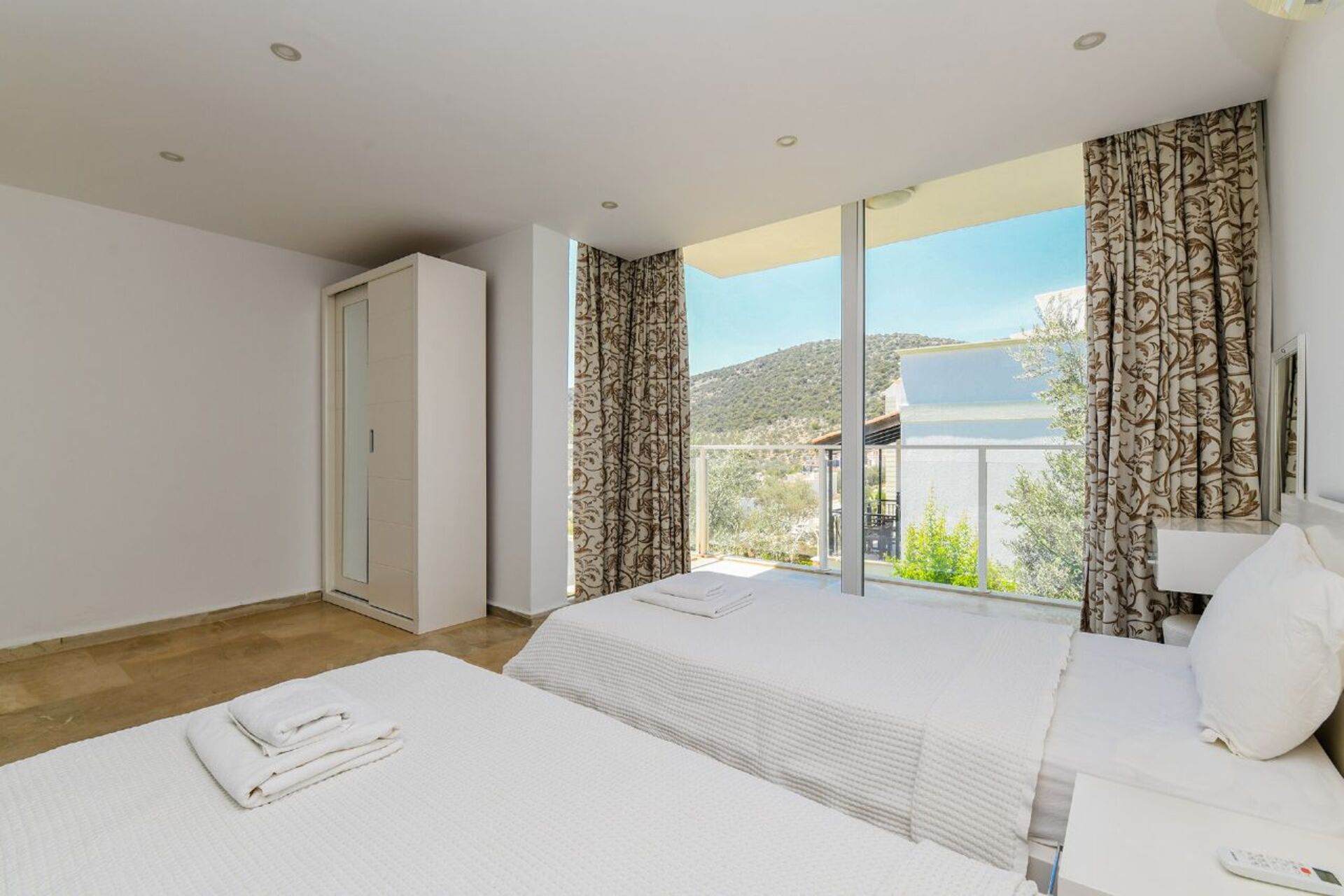 Vrhunska vila z osupljivim razgledom, Antalya Villa 1072