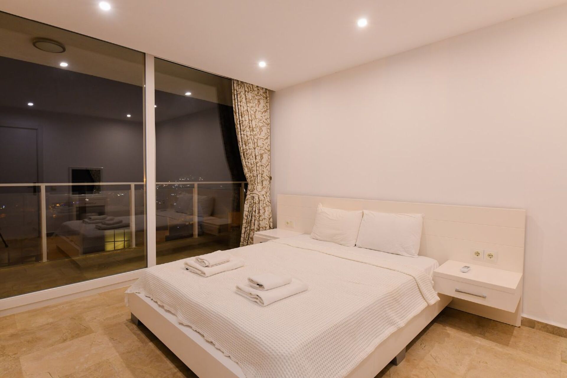 Vrhunska vila z osupljivim razgledom, Antalya Villa 1072