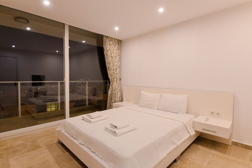 Vrhunska vila z osupljivim razgledom, Antalya Villa 1072