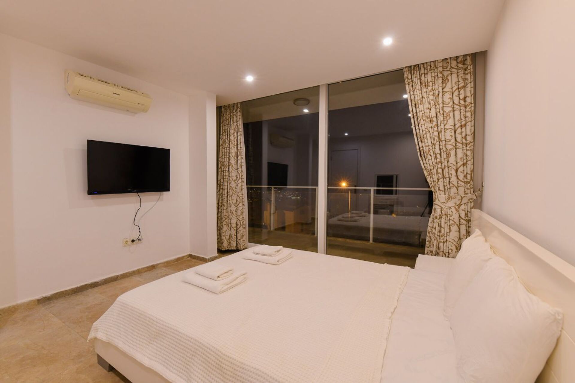Vrhunska vila z osupljivim razgledom, Antalya Villa 1072