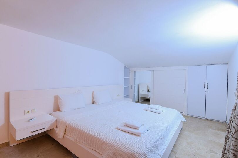 Vrhunska vila z osupljivim razgledom, Antalya Villa 1072