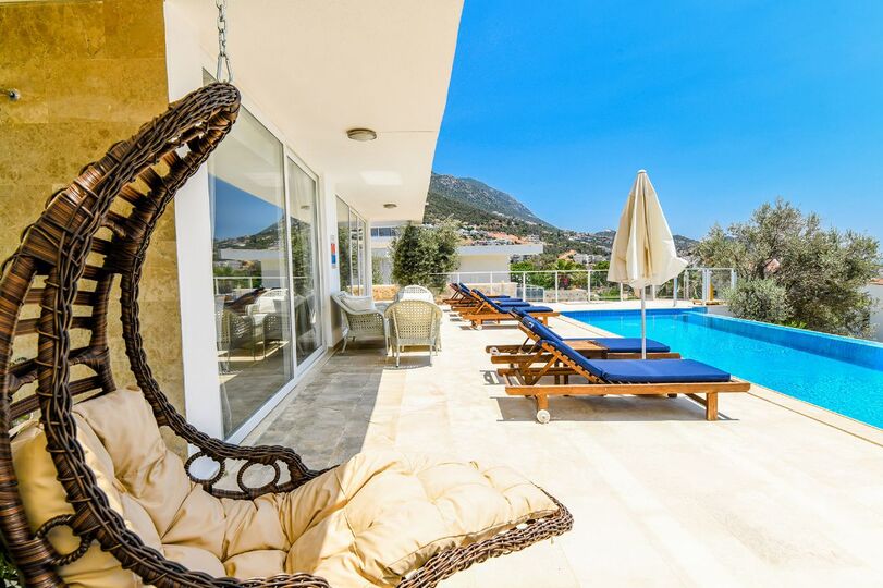 Vrhunska vila z osupljivim razgledom, Antalya Villa 1072