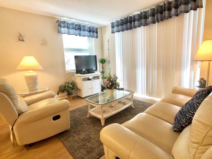 Ultimate 1-sobno stanovanje na plaži Bonita, Florida Condo 5945
