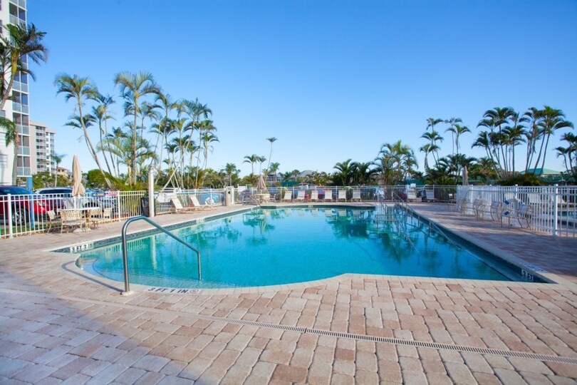 Ultimate 1-sobno stanovanje na plaži Bonita, Florida Condo 5954