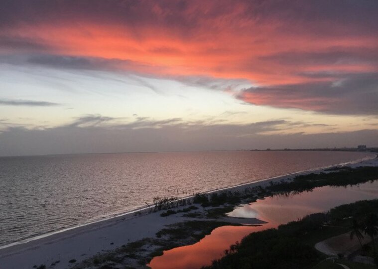 Stanovanje s 5 zvezdicami v enem najprestižnejših območij v Estero Beach & Tennis, Florida Condo 5946