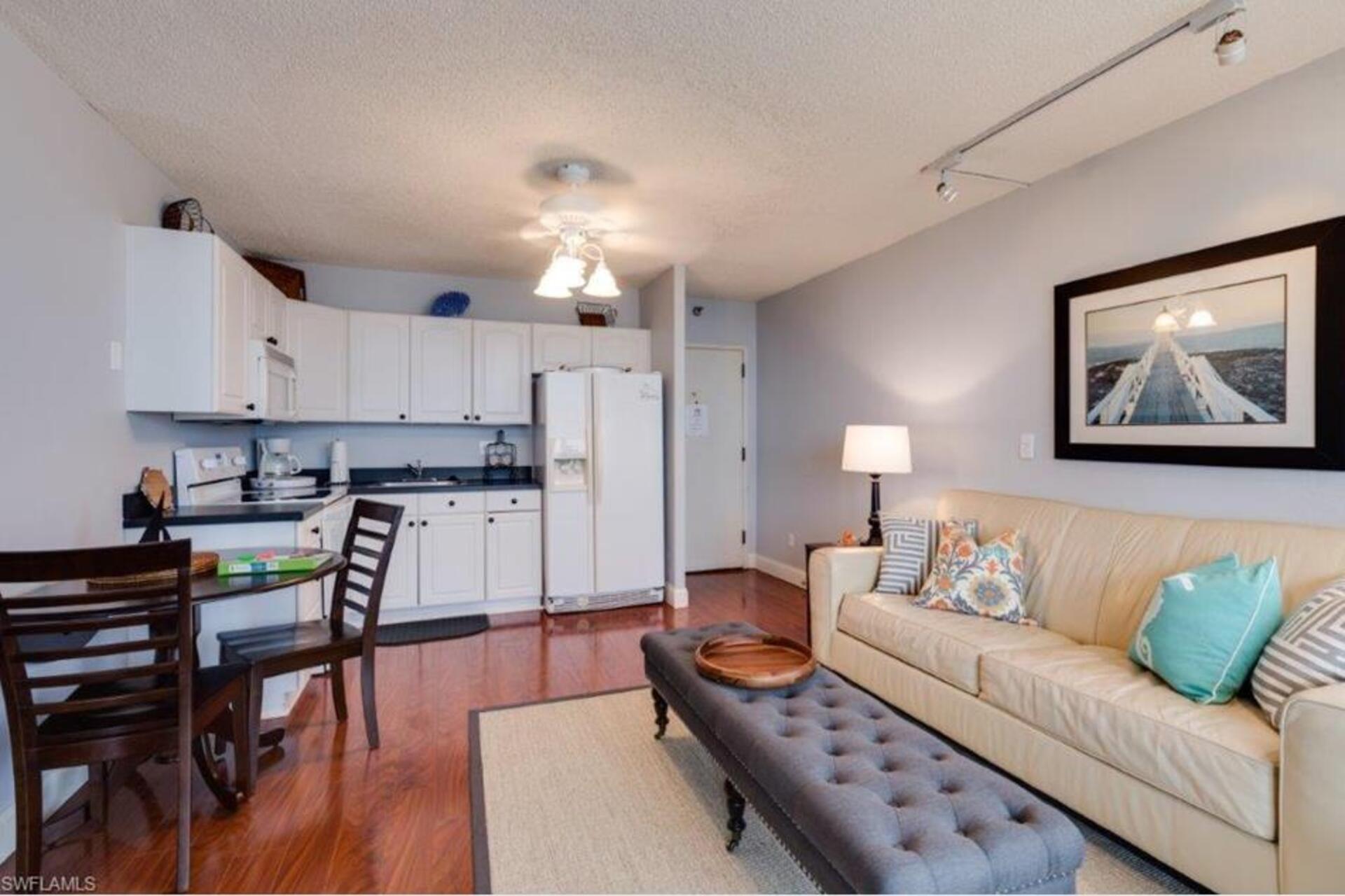 Stanovanje s 5 zvezdicami v enem najprestižnejših območij v Estero Beach & Tennis, Florida Condo 5946