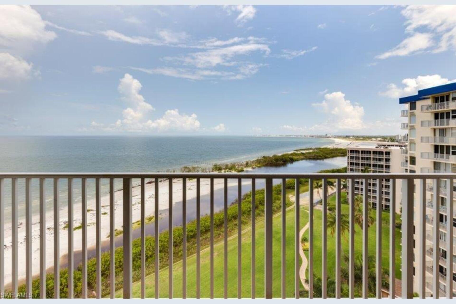 Stanovanje s 5 zvezdicami v enem najprestižnejših območij v Estero Beach & Tennis, Florida Condo 5946