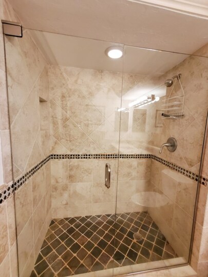 Ultimate 2-sobno stanovanje na Sea Isles, Florida Condo 5947