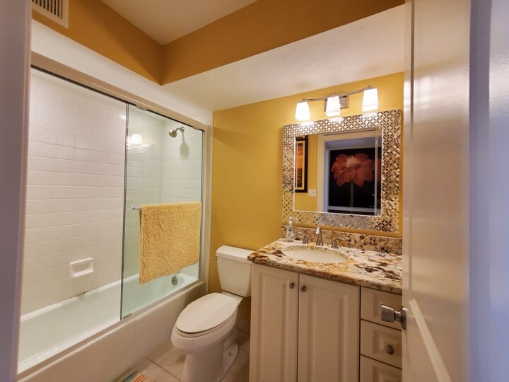 Ultimate 2-sobno stanovanje na Sea Isles, Florida Condo 5947
