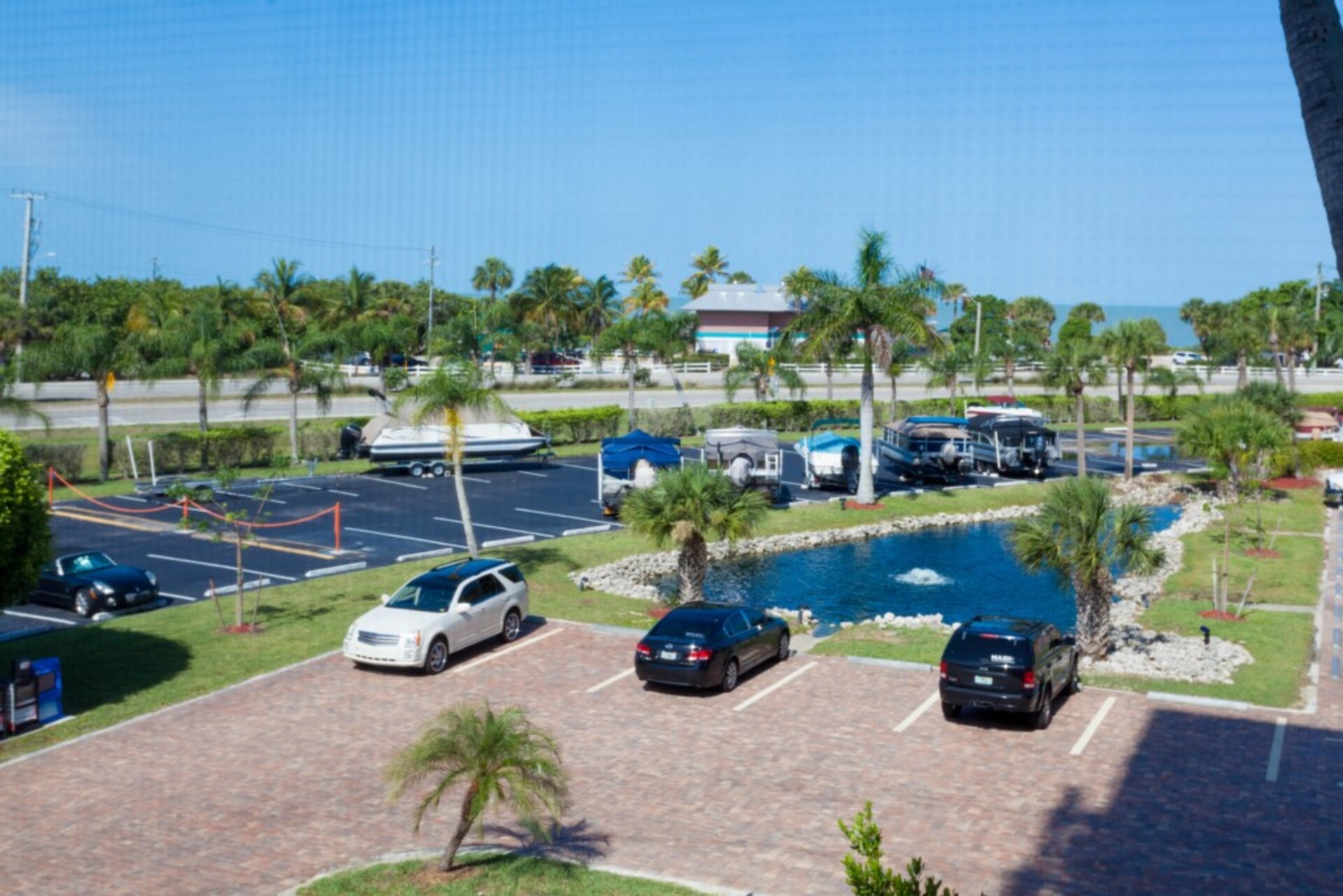 Ekskluzivno stanovanje v enem najprestižnejših letovišč, Bonita Beach, Florida Condo 5948