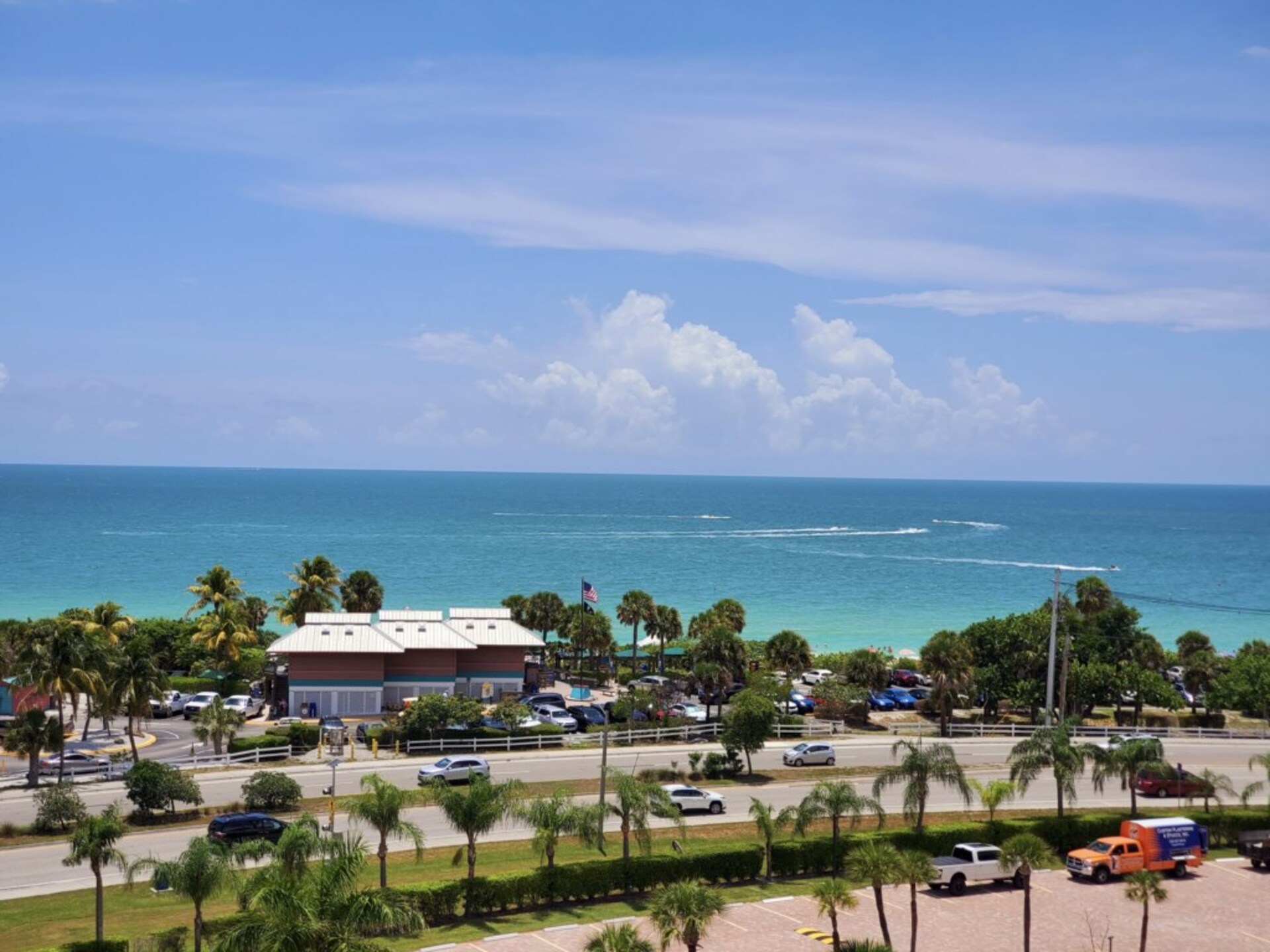 Ekskluzivno stanovanje v enem najprestižnejših letovišč, Bonita Beach, Florida Condo 5949