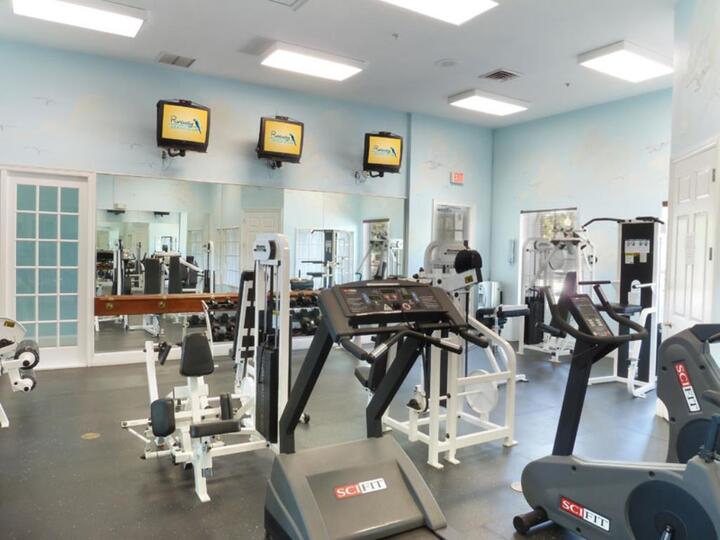 Luksuzno stanovanje s fantastičnim zasebnim bazenom v klubu Runaway Beach Club, Florida Condo 5985