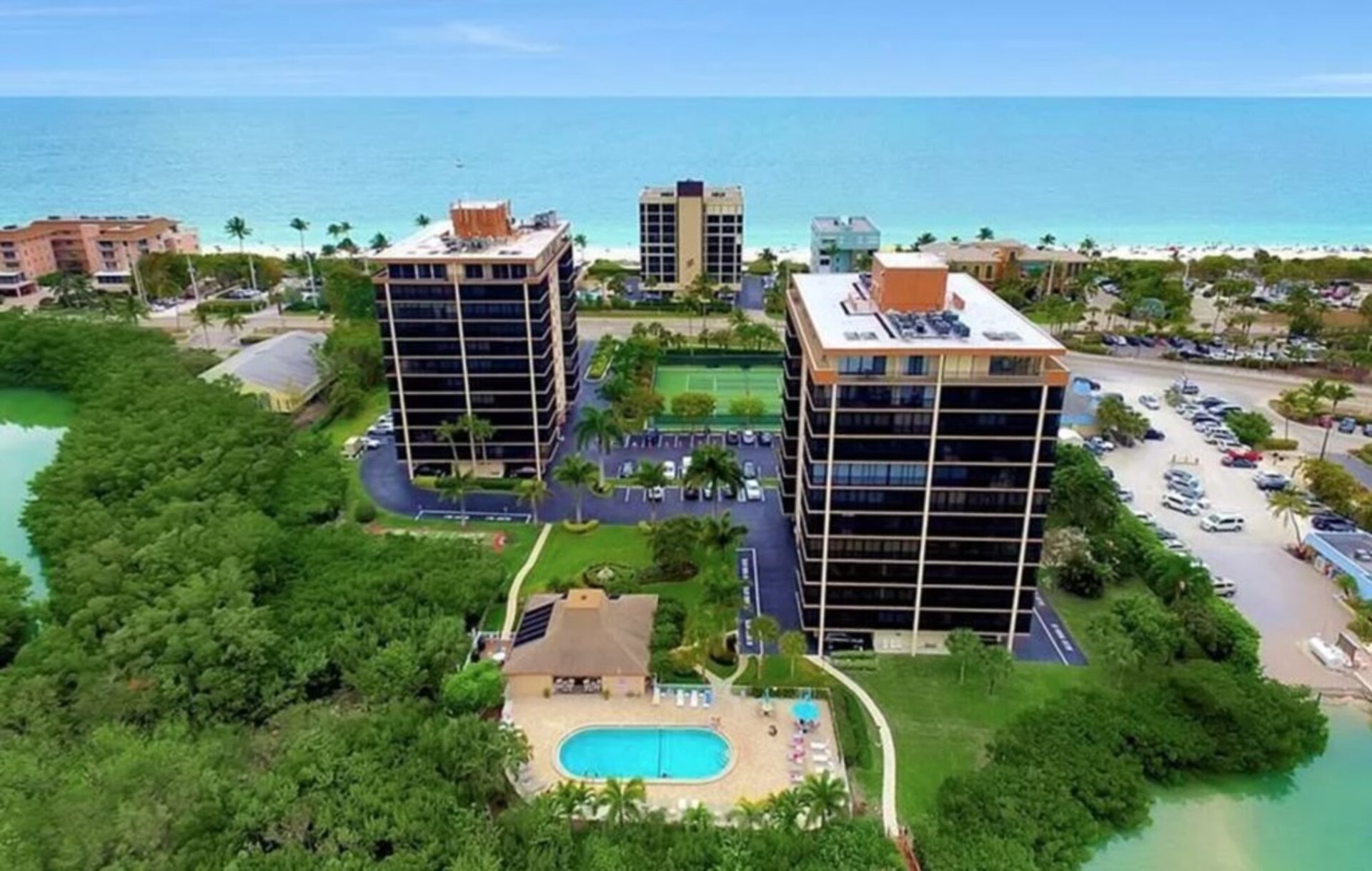Ekskluzivno stanovanje v enem od prestižnih letovišč, Sea Isles, Florida Condo 5957
