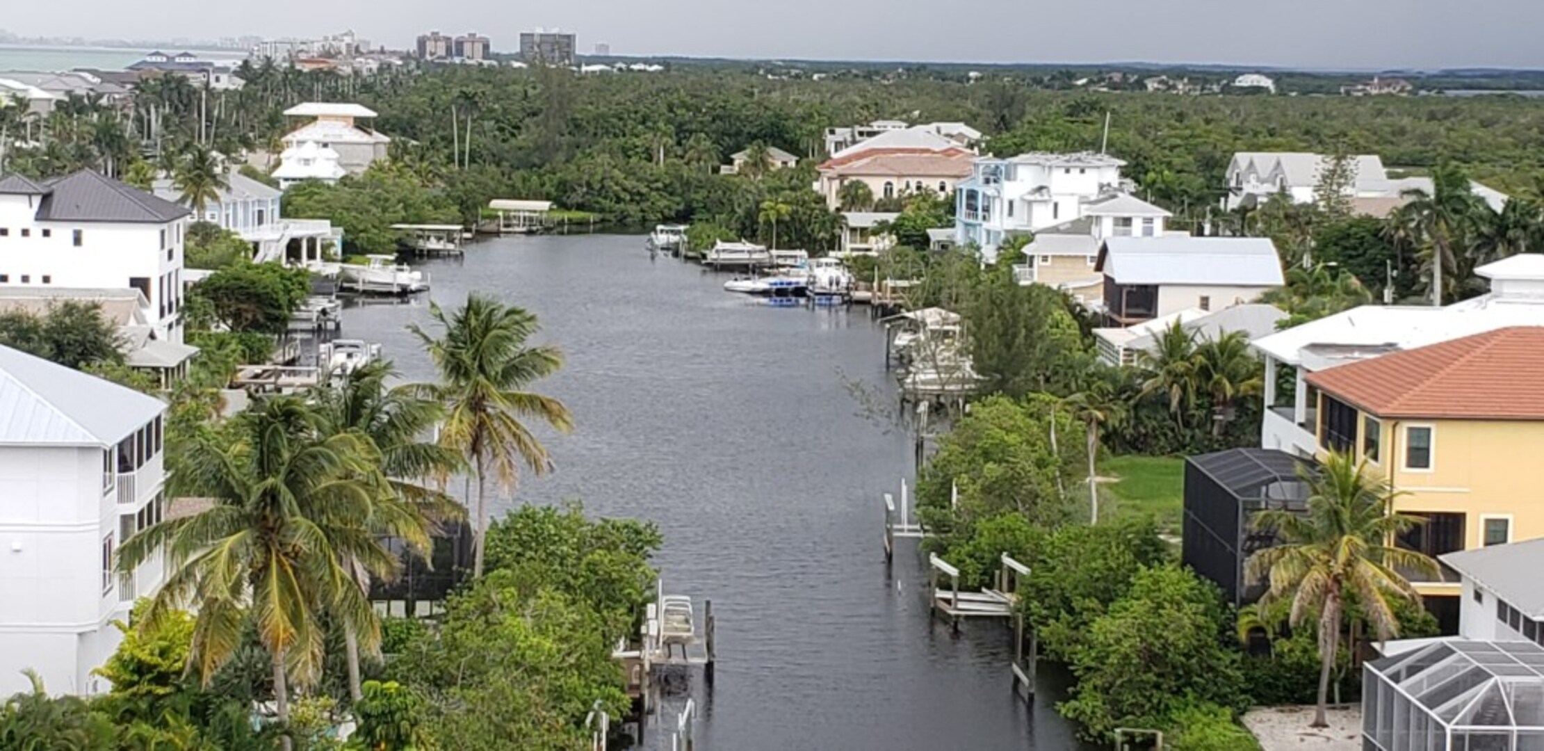 Ekskluzivno stanovanje v prestižnih letoviščih, Bonita Beach, Florida Condo 5958