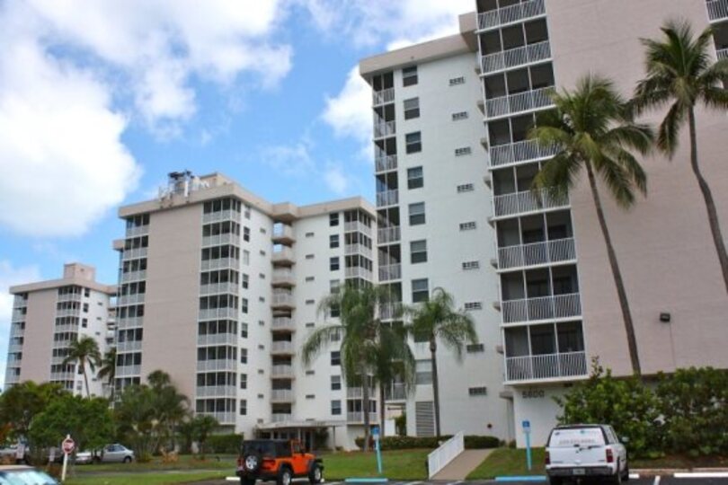 Ekskluzivno stanovanje v prestižnih letoviščih, Bonita Beach, Florida Condo 5958