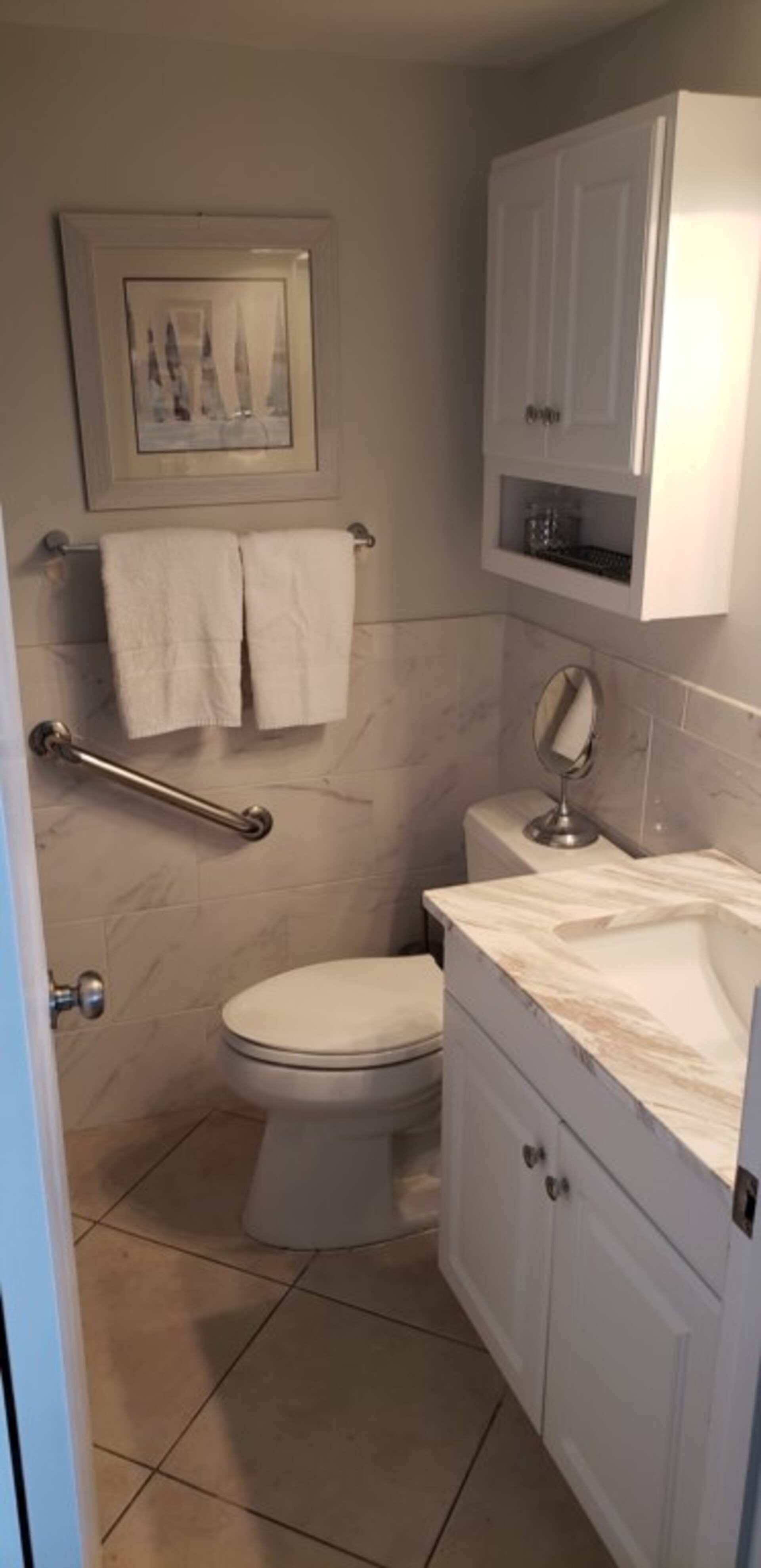 Ekskluzivno stanovanje v prestižnih letoviščih, Bonita Beach, Florida Condo 5958