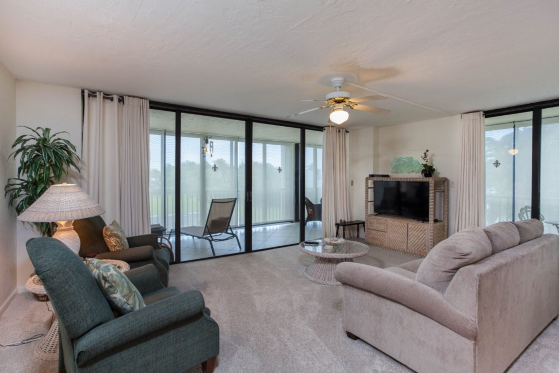 Ekskluzivno počitniško stanovanje na Sea Islesu, nekaj minut od Disneyja na Floridi Condo 5952