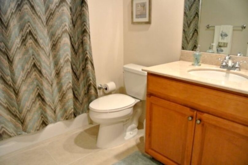 Ultimate 2-sobno stanovanje ob obali na Bay Beachu, Florida Condo 5959