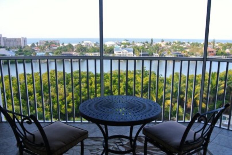 Ultimate 2-sobno stanovanje ob obali na Bay Beachu, Florida Condo 5959