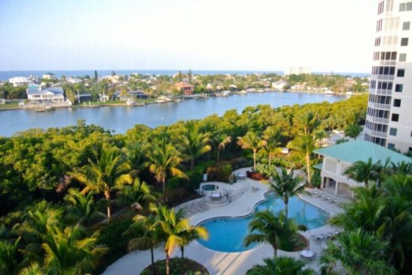 Ultimate 2-sobno stanovanje ob obali na Bay Beachu, Florida Condo 5959