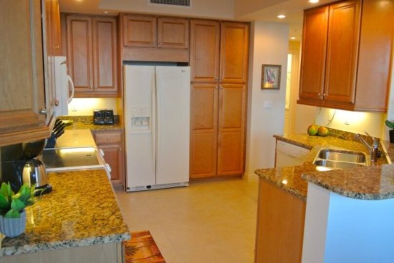 Ultimate 2-sobno stanovanje ob obali na Bay Beachu, Florida Condo 5959