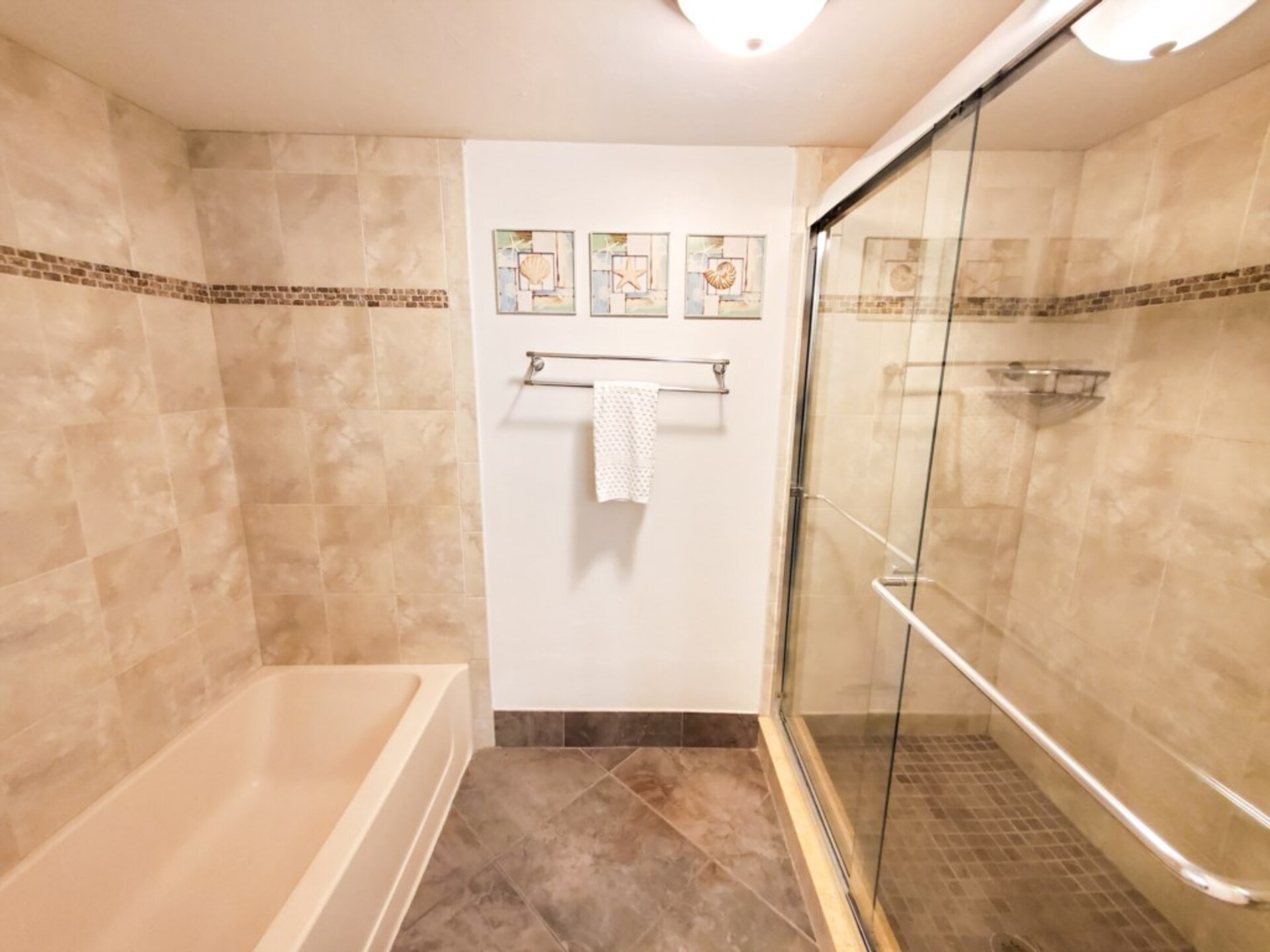 Ekskluzivno stanovanje v enem najprestižnejših letovišč, Santa Maria Harbour Resort, Florida Condo 5929