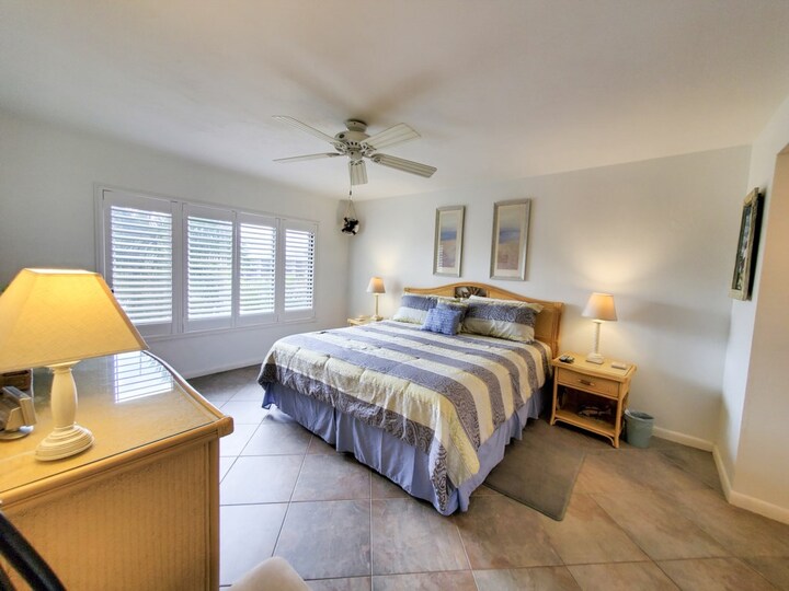 Ekskluzivno stanovanje v enem najprestižnejših letovišč, Santa Maria Harbour Resort, Florida Condo 5929