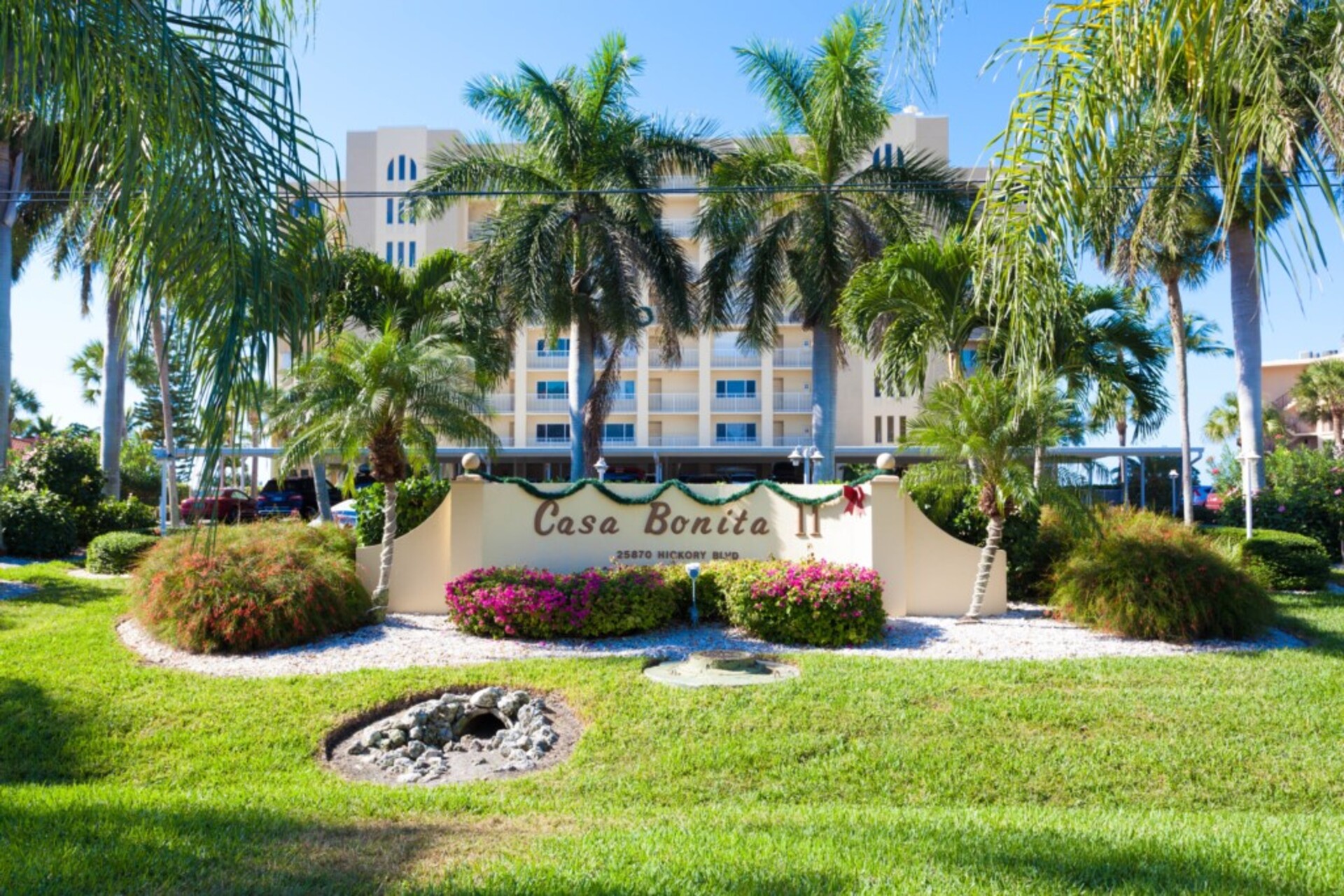 Luksuzno stanovanje v sodobnem slogu na naslovu Casa Bonita II, Florida Condo 5930