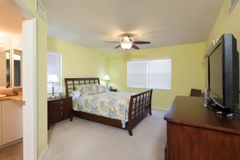 Ultimate 2-sobno stanovanje na Bonita Fairways, Florida Condo 5975
