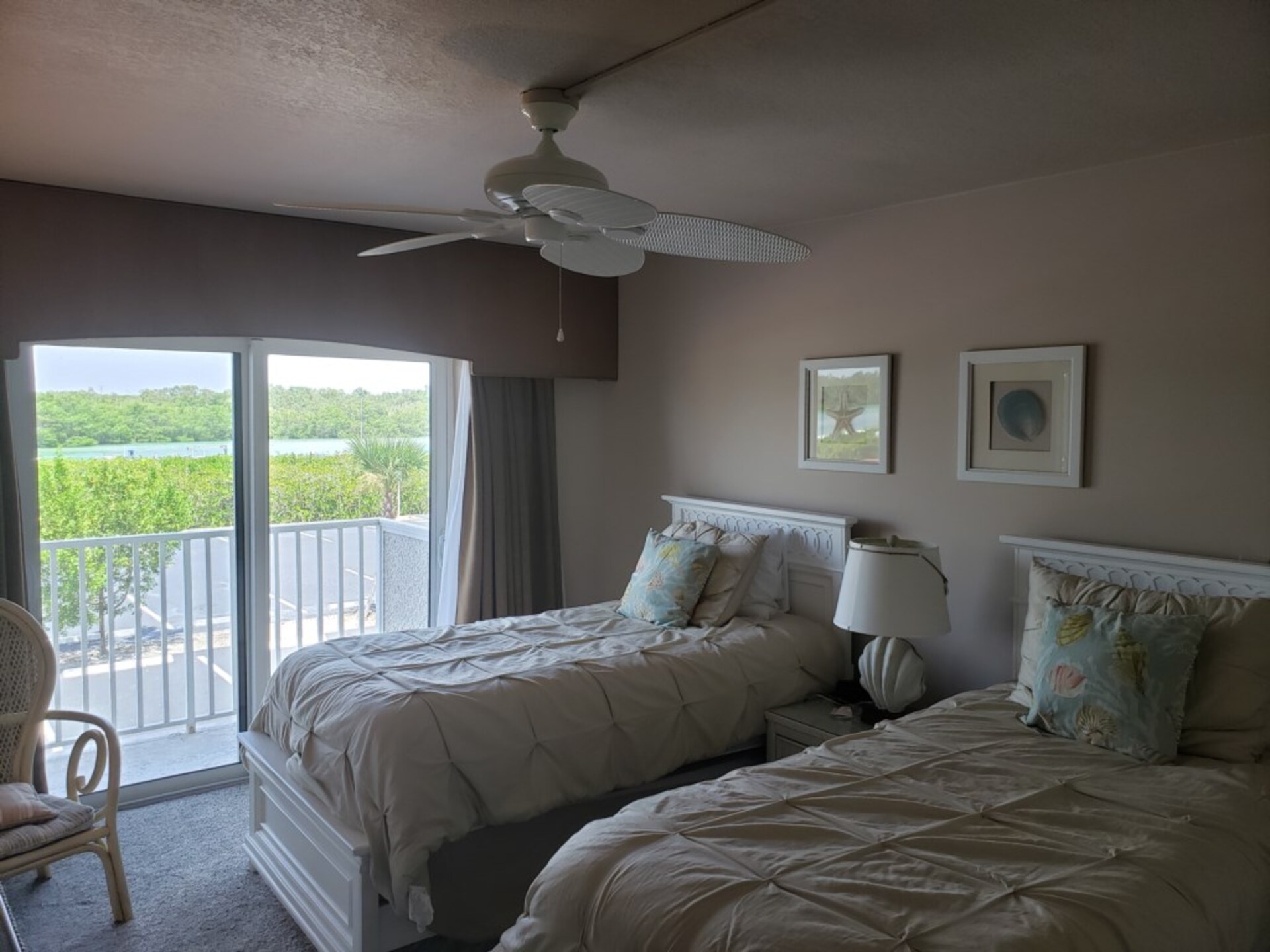 Ekskluzivno stanovanje v enem najprestižnejših letovišč, Bonita Beach, Florida Condo 5966