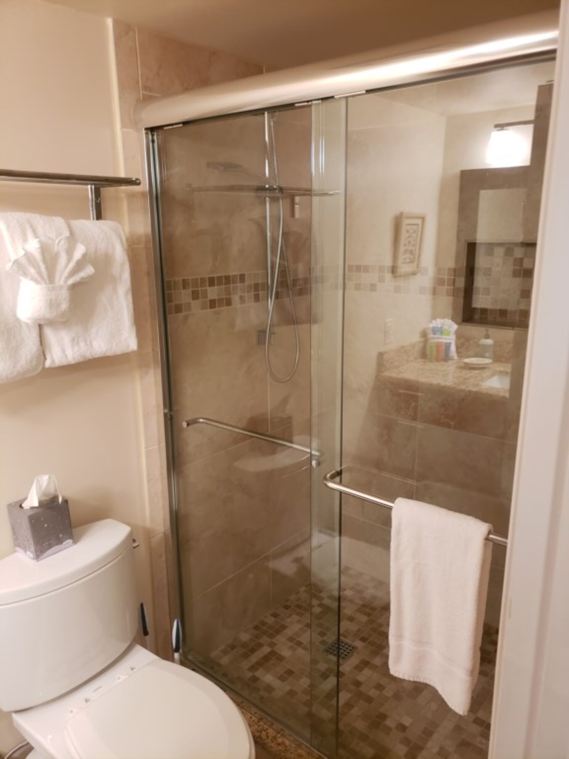 Ekskluzivno stanovanje v enem najprestižnejših letovišč, Bonita Beach, Florida Condo 5966