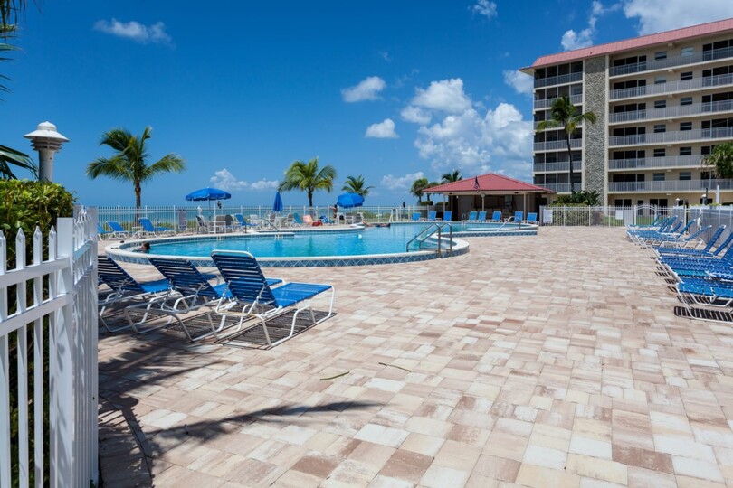 Ekskluzivno stanovanje v enem najprestižnejših letovišč, Bonita Beach, Florida Condo 5966