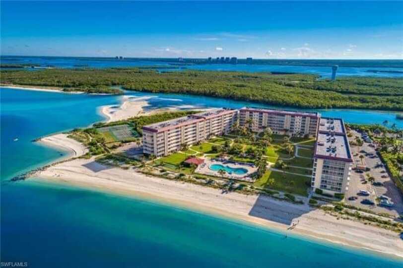 Ekskluzivno stanovanje v enem najprestižnejših letovišč, Bonita Beach, Florida Condo 5966